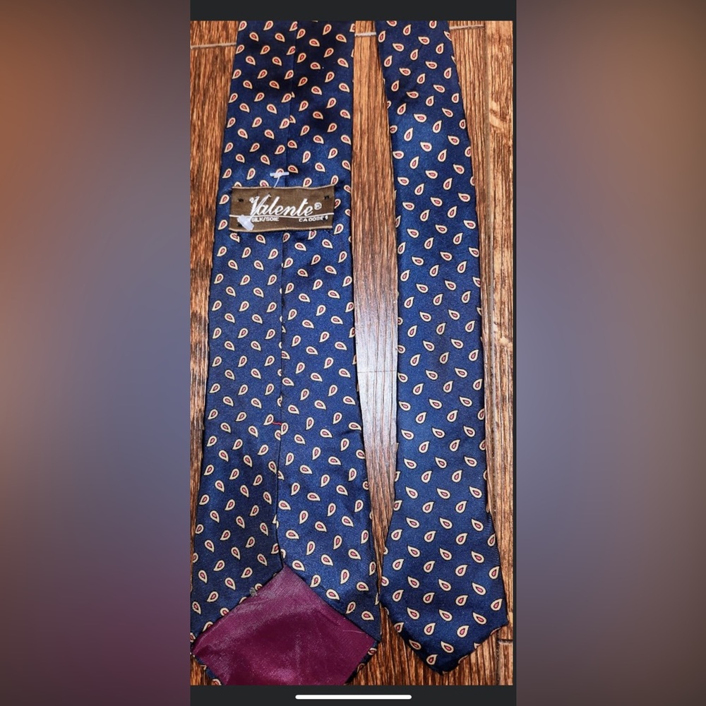 Valente silk tie